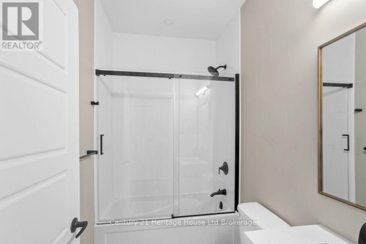 Photo 11 at 703 - 361 Quarter Town Line, Tillsonburg
