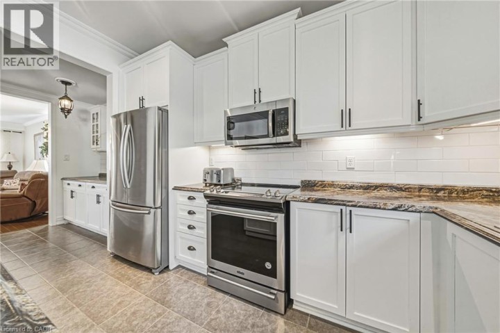 Photo 15 at 37 Lambert Crescent, Empire South, Brantford