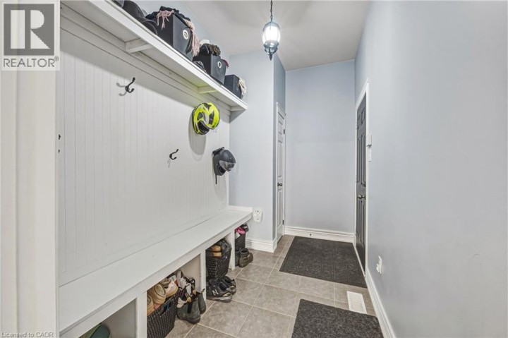 Photo 18 at 37 Lambert Crescent, Empire South, Brantford