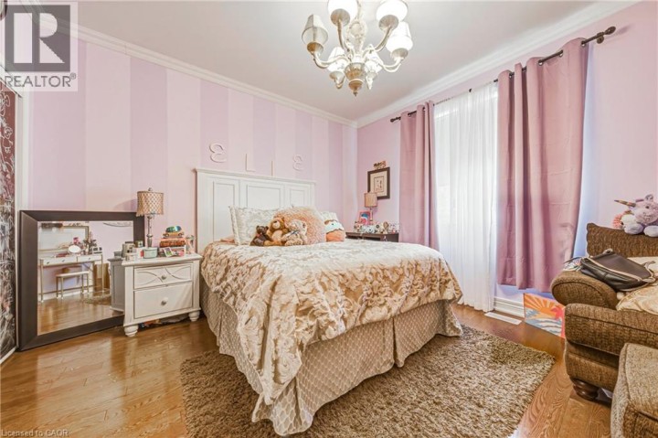 Photo 30 at 37 Lambert Crescent, Empire South, Brantford