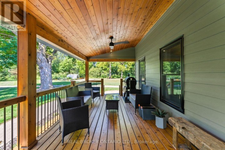 Photo 3 at 115 Lakeshore Road, Rural Houghton, Norfolk County