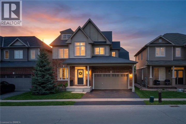 Photo 3 at 10 Bisset Avenue, Empire South, Brantford