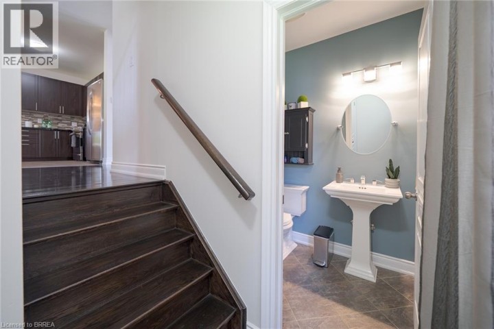 Photo 22 at 10 Bisset Avenue, Empire South, Brantford