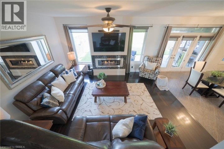 Photo 14 at 10 Bisset Avenue, Empire South, Brantford