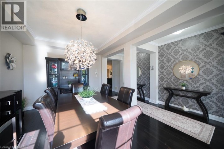 Photo 11 at 10 Bisset Avenue, Empire South, Brantford