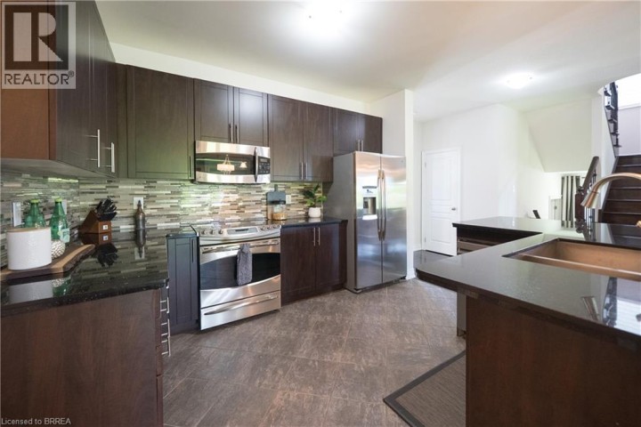 Photo 19 at 10 Bisset Avenue, Empire South, Brantford