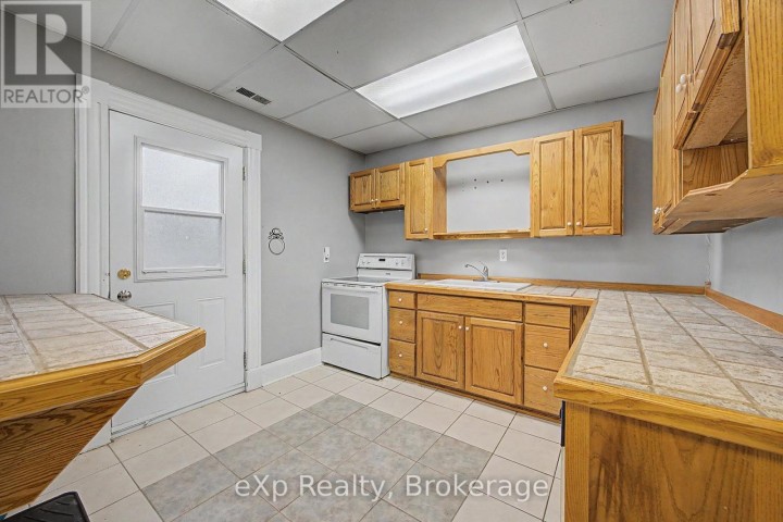 Photo 16 at 22 Harvey Street, Tillsonburg