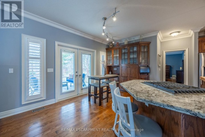 Photo 10 at 122 Don Jon Boulevard, Port Dover, Norfolk County