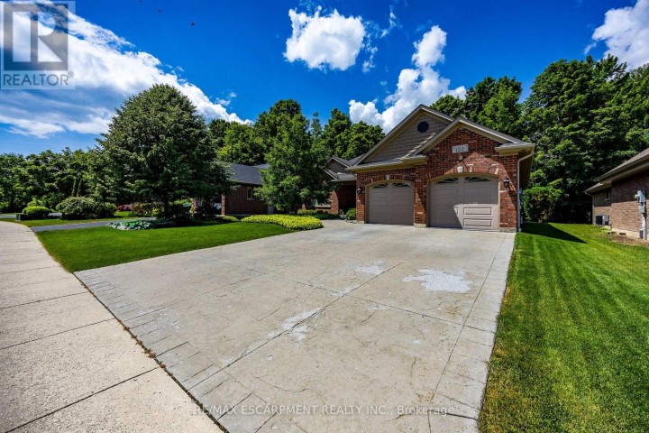 Photo 2 at 122 Don Jon Boulevard, Port Dover, Norfolk County