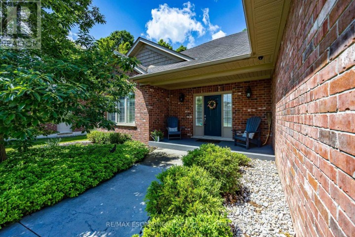 Photo 3 at 122 Don Jon Boulevard, Port Dover, Norfolk County