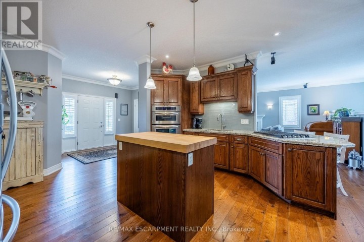 Photo 8 at 122 Don Jon Boulevard, Port Dover, Norfolk County