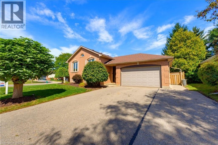 Photo 1 at 82 Olivetree Road, Mayfair, Brantford