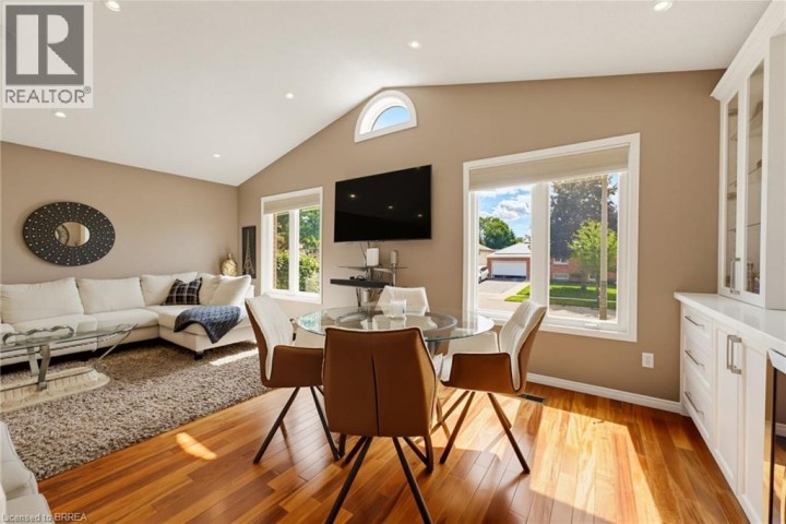 Photo 12 at 82 Olivetree Road, Mayfair, Brantford