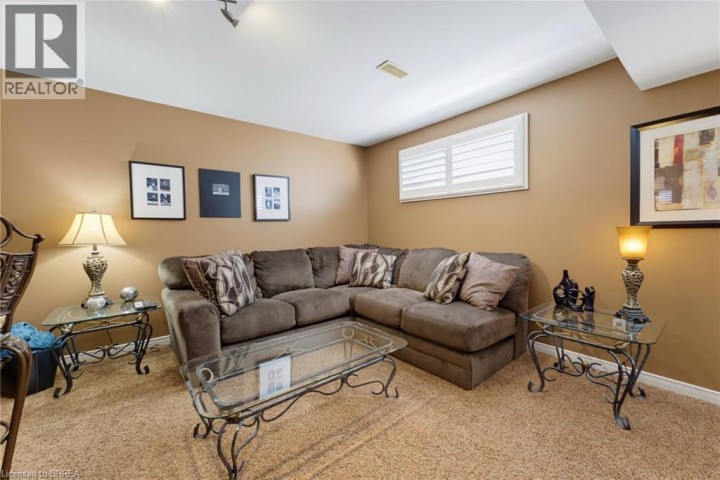 Photo 23 at 82 Olivetree Road, Mayfair, Brantford