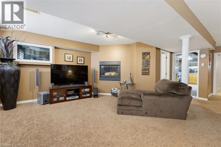 Photo 25 at 82 Olivetree Road, Mayfair, Brantford