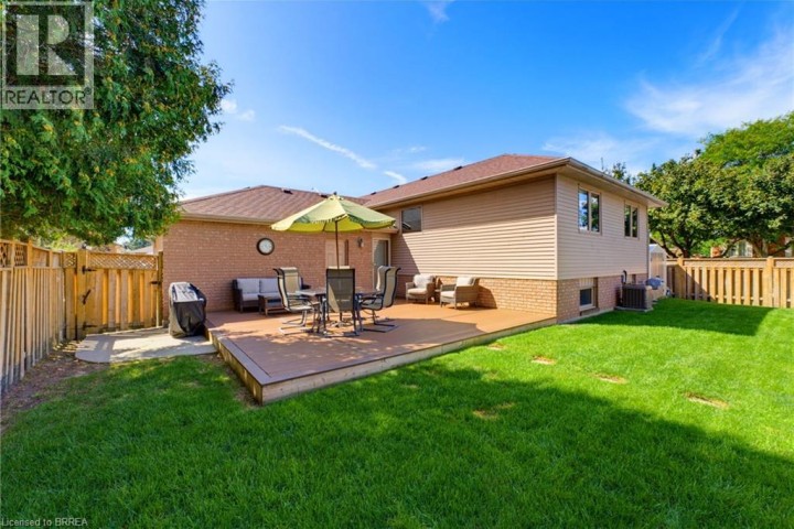 Photo 36 at 82 Olivetree Road, Mayfair, Brantford