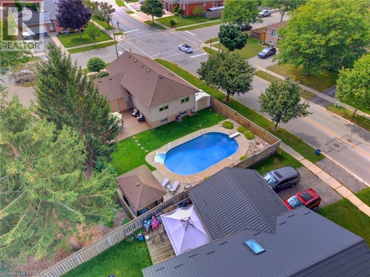 Photo 39 at 82 Olivetree Road, Mayfair, Brantford