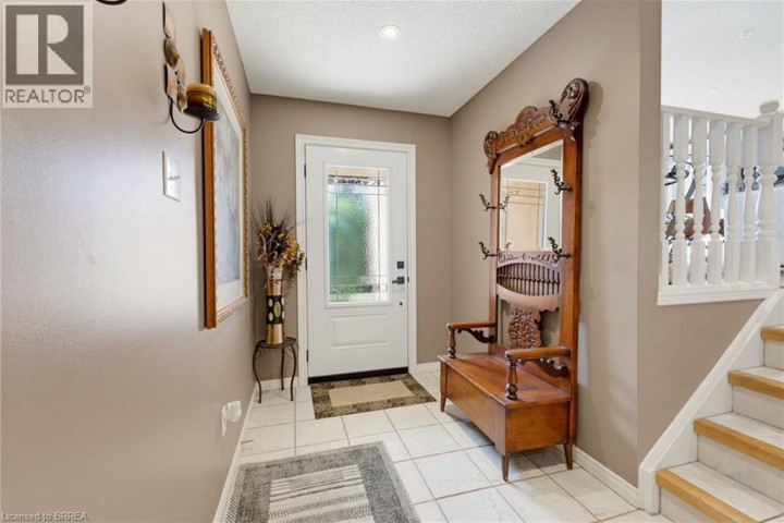 Photo 6 at 82 Olivetree Road, Mayfair, Brantford