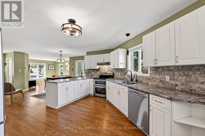 Photo 12 at 6 Crusoe Place, Ingersoll - North, Ingersoll