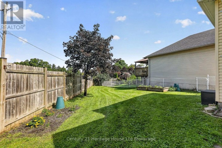 Photo 35 at 6 Crusoe Place, Ingersoll - North, Ingersoll