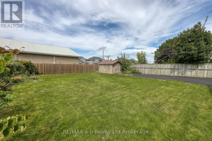 Photo 11 at 26 Glenn Avenue, Ingersoll - South, Ingersoll