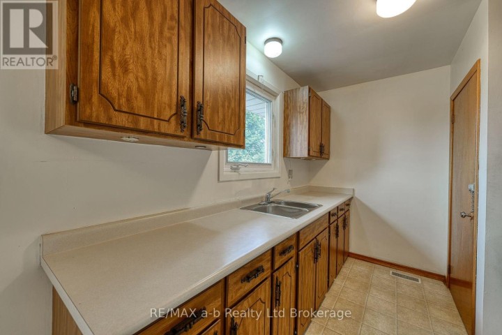 Photo 21 at 26 Glenn Avenue, Ingersoll - South, Ingersoll