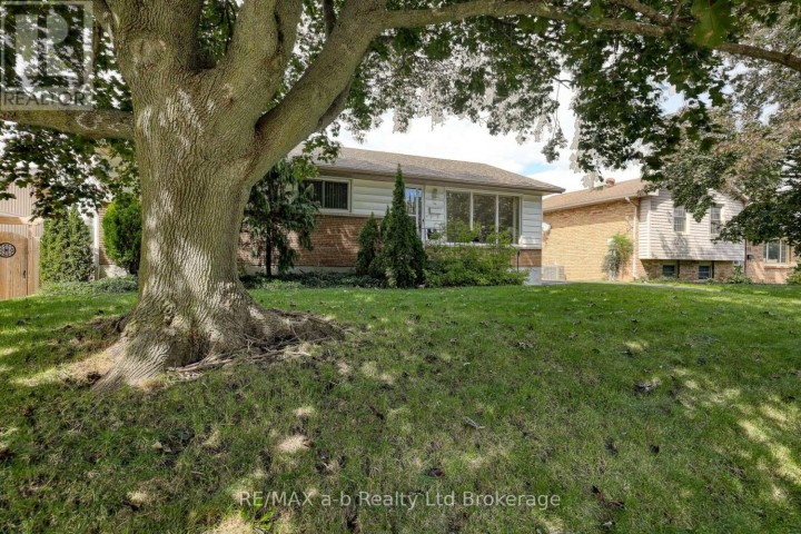 Photo 3 at 26 Glenn Avenue, Ingersoll - South, Ingersoll