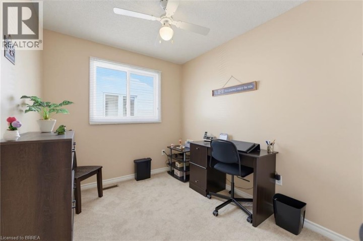Photo 13 at 42 Buchanan Crescent, Lynden Hills, Brantford