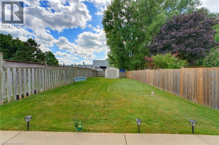 Photo 25 at 42 Buchanan Crescent, Lynden Hills, Brantford