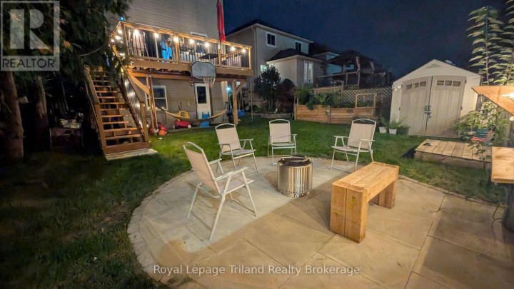 Photo 29 at 847 Hunters Gate Crescent, Woodstock - South, Woodstock
