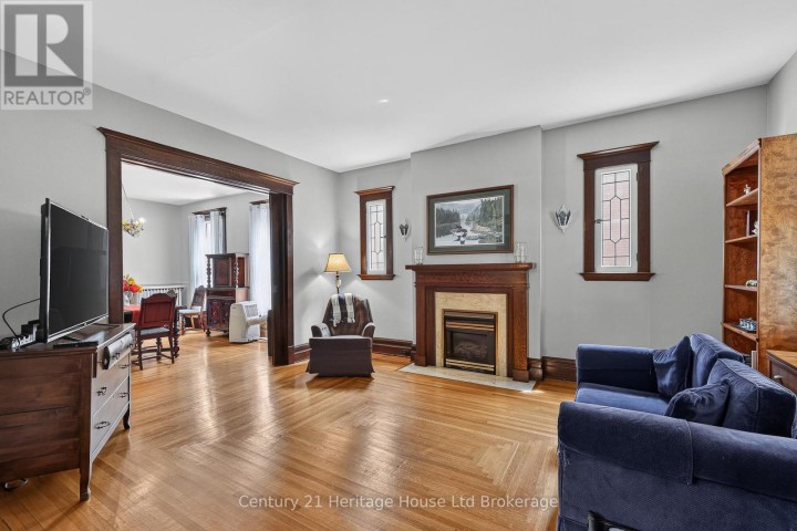 Photo 10 at 457 Buller Street, Woodstock - North, Woodstock
