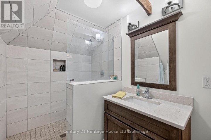 Photo 39 at 457 Buller Street, Woodstock - North, Woodstock