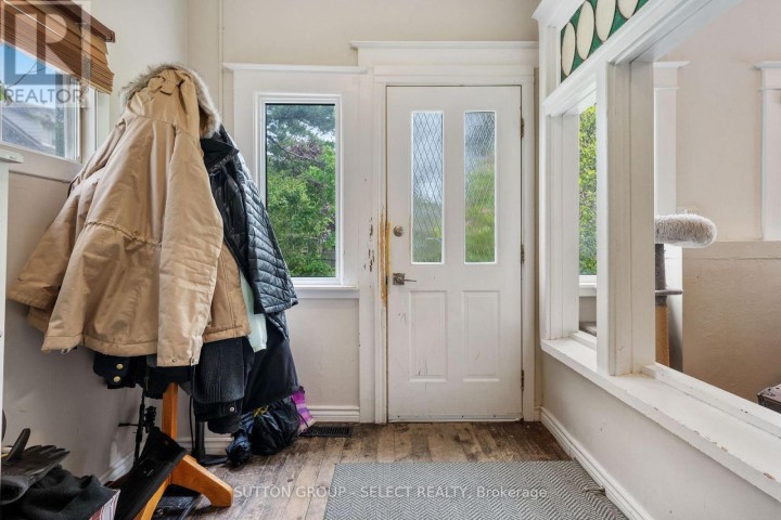 Photo 16 at 10 Crescent Park, Port Dover, Norfolk County