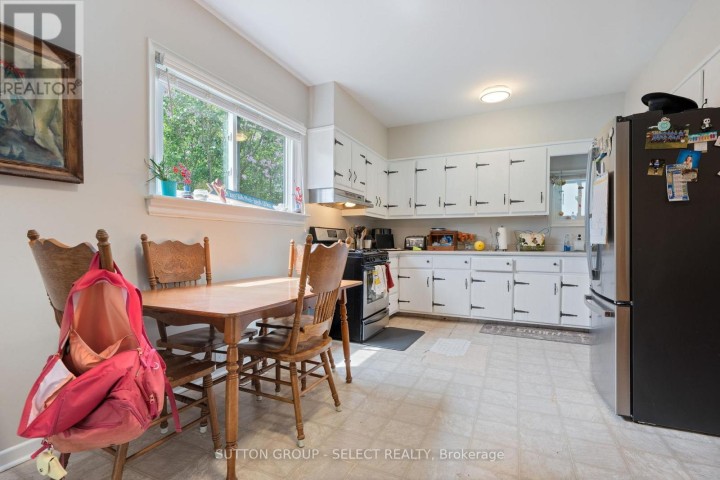 Photo 19 at 10 Crescent Park, Port Dover, Norfolk County