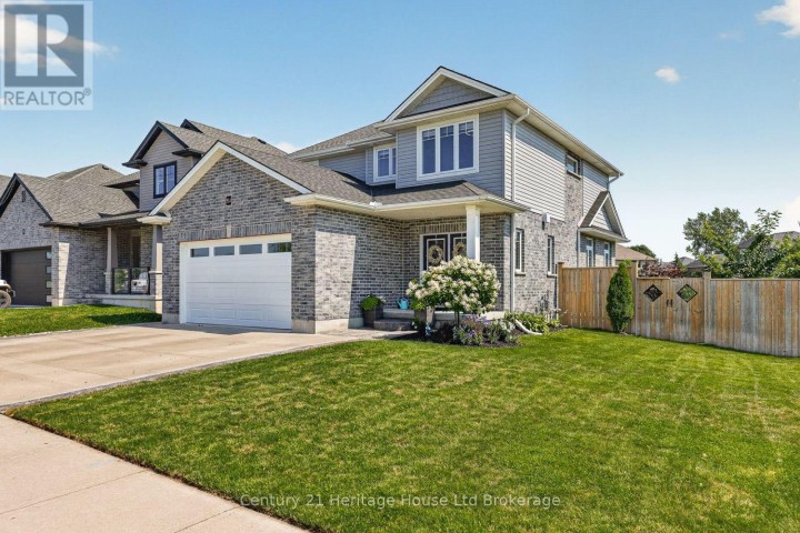 Photo 7 at 924 N Springbank Avenue, Woodstock - North, Woodstock