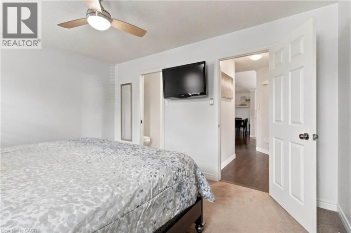 Photo 19 at 33 Stratford Terrace, Hillcrest, Brantford