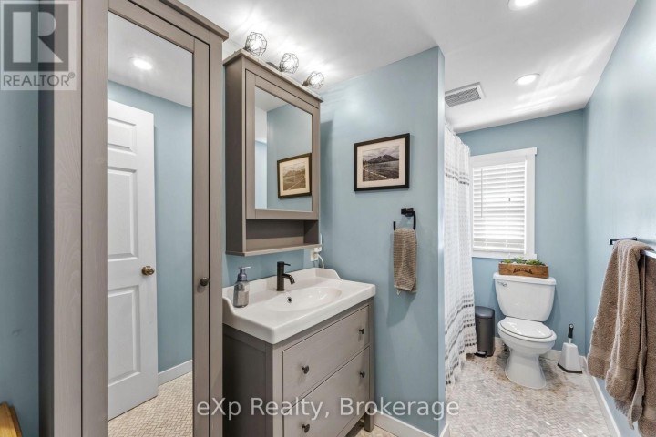 Photo 20 at 584486 Beachville Road, Beachville, Ingersoll