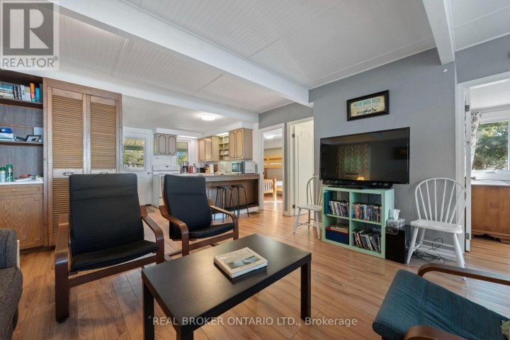 Photo 9 at 37 Woodstock Avenue, Long Point, Norfolk County