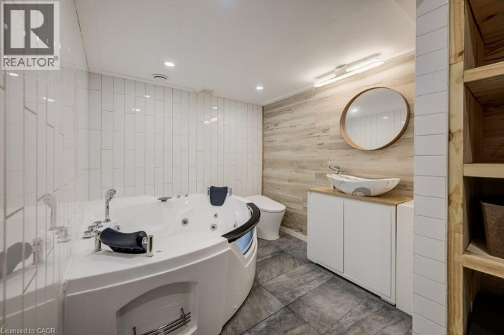 Photo 36 at 16 Irongate Drive, Innerkip (Victoria Park), Woodstock