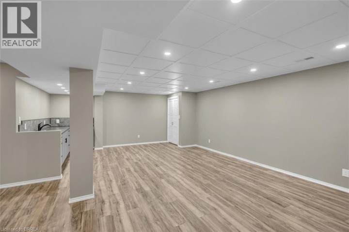 Photo 38 at 69 Hunter Way, Empire, Brantford