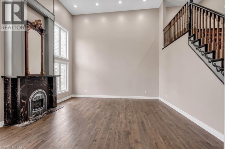 Photo 10 at 69 Hunter Way, Empire, Brantford