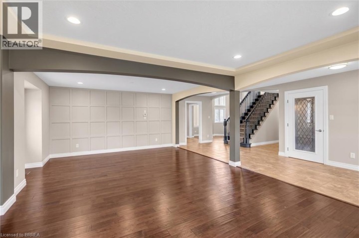 Photo 7 at 69 Hunter Way, Empire, Brantford
