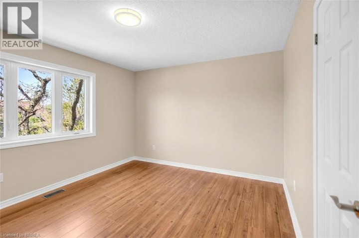 Photo 36 at 69 Hunter Way, Empire, Brantford