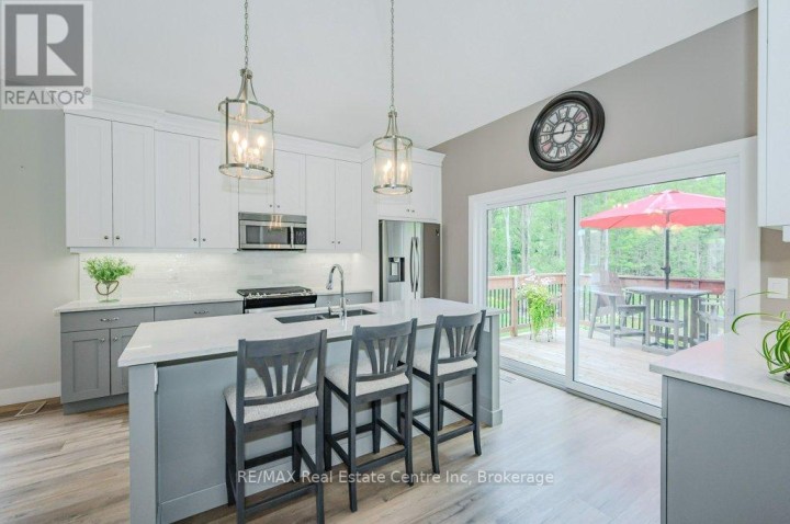 Photo 10 at 18 - 744 W Nelson Street, Port Dover, Norfolk County