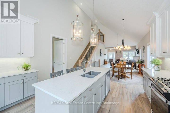 Photo 14 at 18 - 744 W Nelson Street, Port Dover, Norfolk County