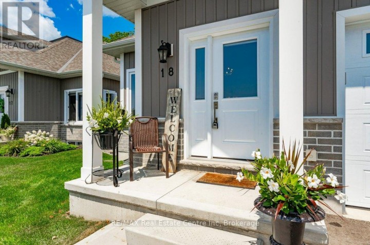 Photo 4 at 18 - 744 W Nelson Street, Port Dover, Norfolk County