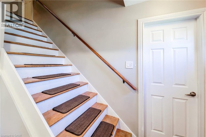 Photo 25 at 54 Eighth Avenue, Eagle Place East, Brantford
