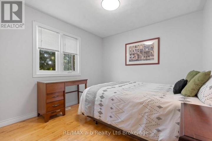 Photo 13 at 48 Denrich Avenue, Tillsonburg