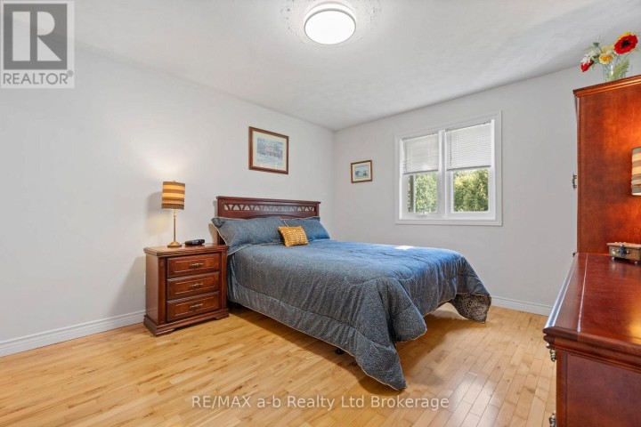 Photo 14 at 48 Denrich Avenue, Tillsonburg