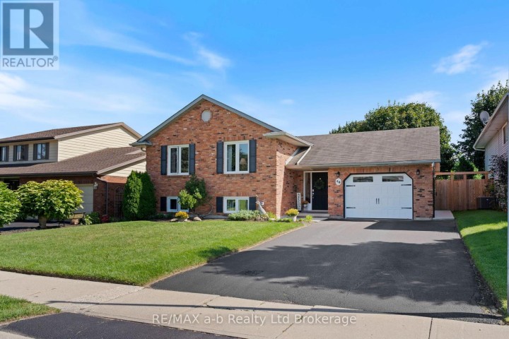 Photo 2 at 48 Denrich Avenue, Tillsonburg